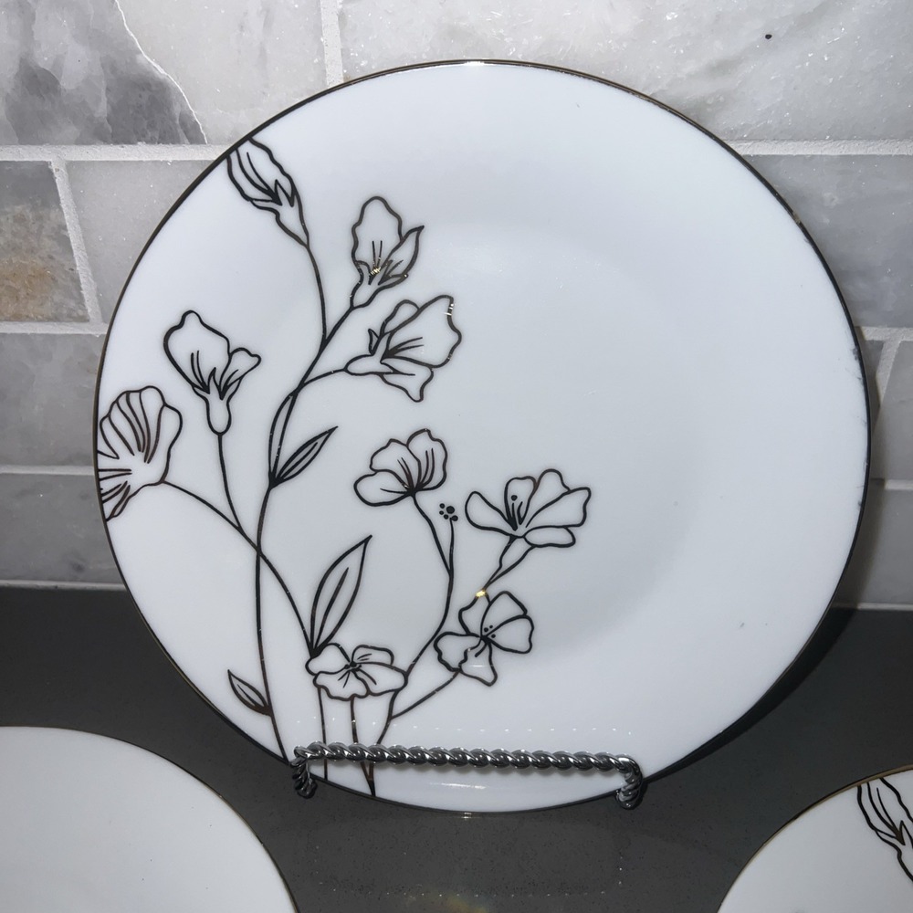 NEW-5-House Of Aurum White With Gold Floral Trim Salad Plates 7.5"